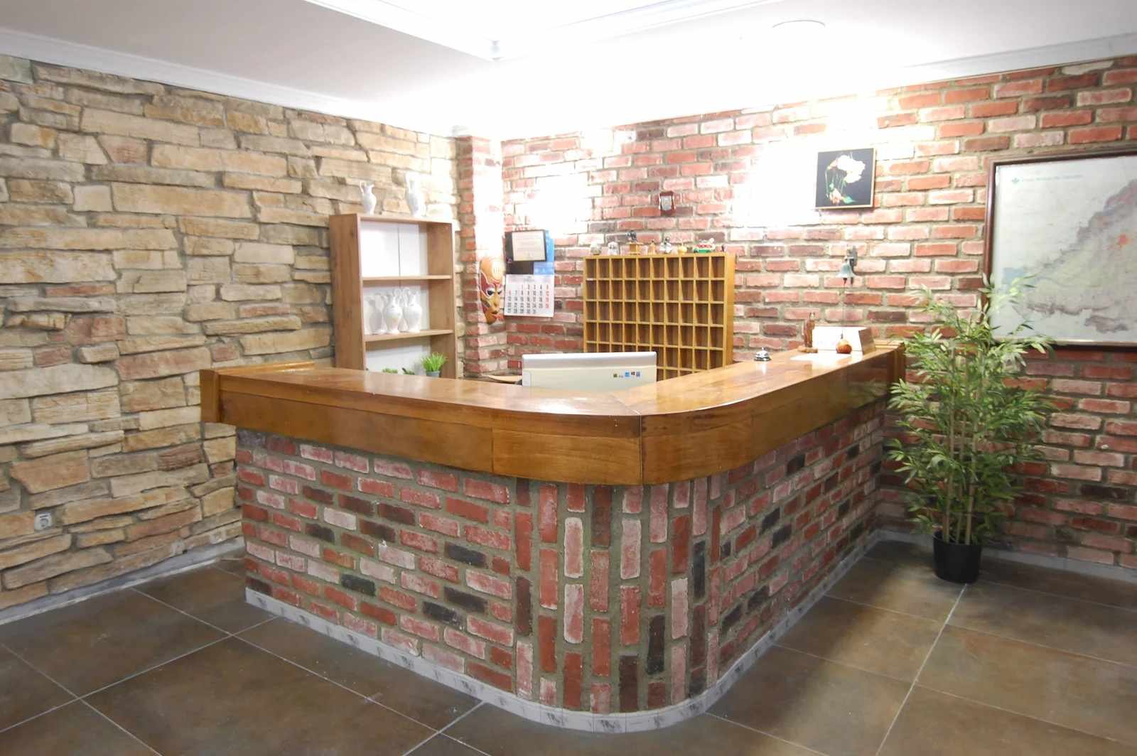 recepcion-hostal36